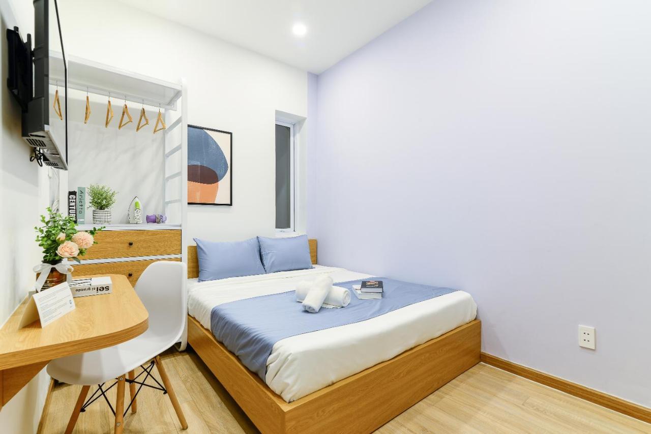 Cozrum Homes - Rivera Corner Ho Chi Minh-staden Exteriör bild